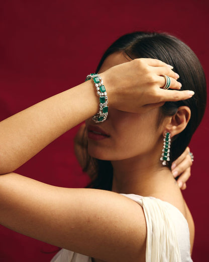Pear Cut Emerald Bracelet