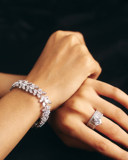 Pearcut Designer Bracelet
