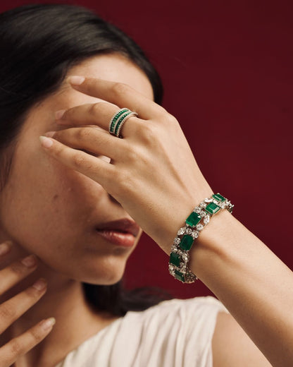 Pear Cut Emerald Bracelet